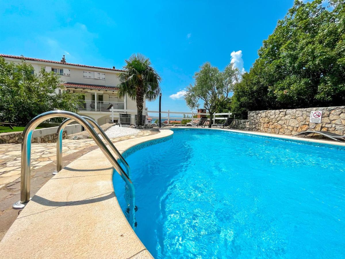 קריקווניצה Apartments Villa Klaudia - Adults Only מראה חיצוני תמונה