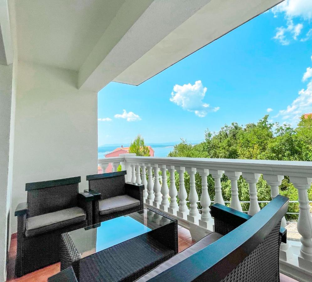 קריקווניצה Apartments Villa Klaudia - Adults Only מראה חיצוני תמונה
